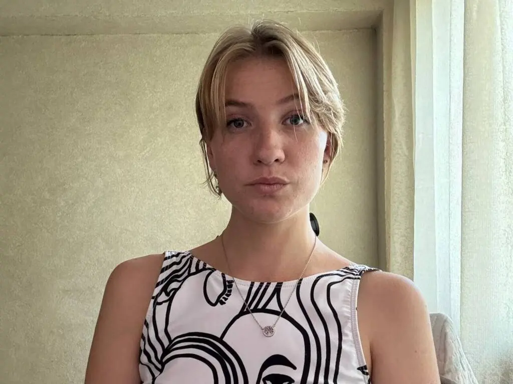 GabrieleHartzell's Live Nude Chat