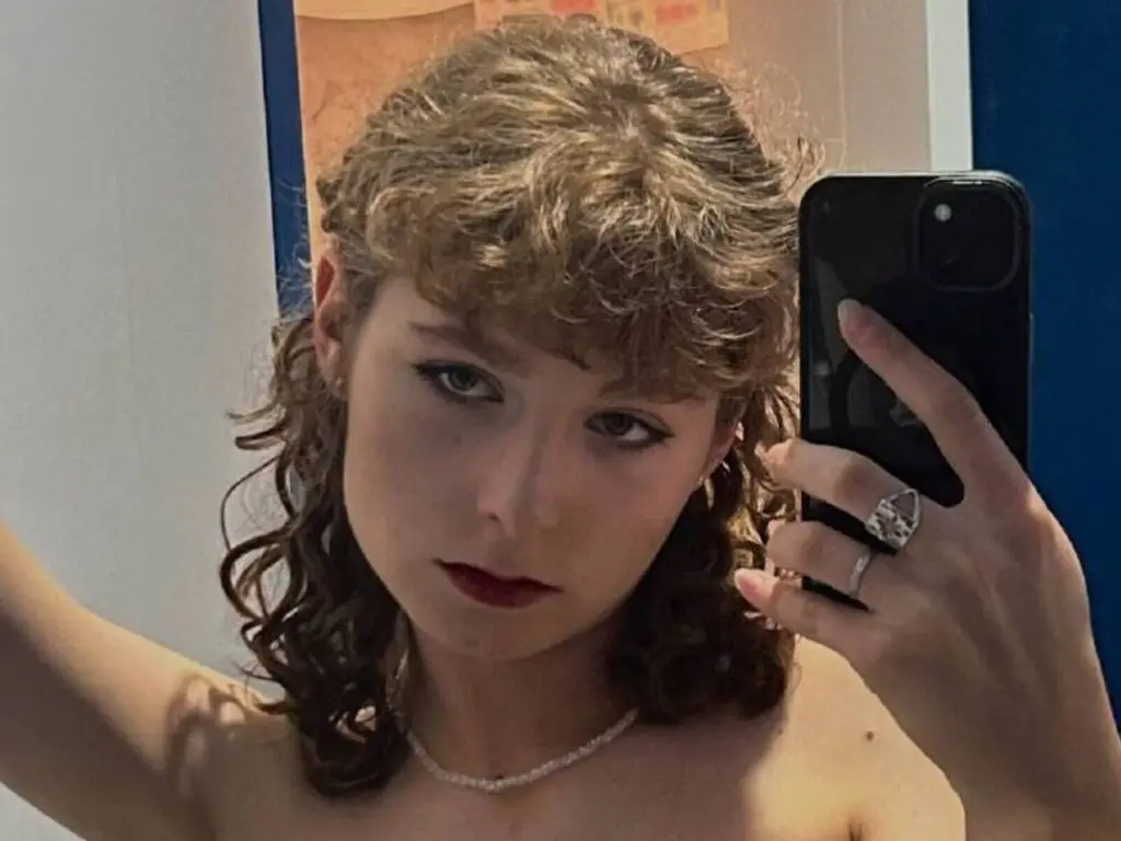 JeanetteFluegge's Live Nude Chat